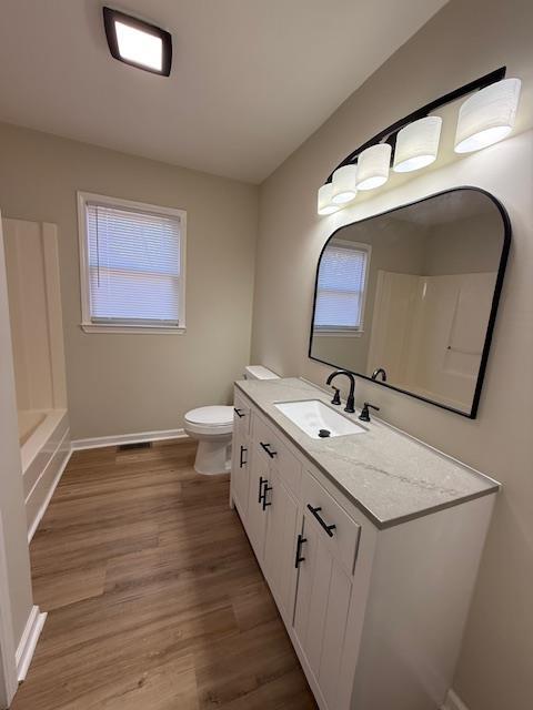 Building Photo - 850 Lakeview Dr