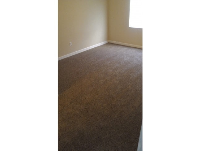 Building Photo - 5304 W Kennedy Blvd