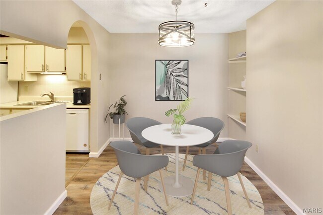 Building Photo - 121 Shirley Ridge Dr