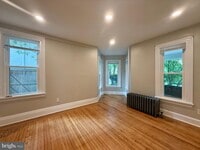 Building Photo - 2602 W 18th St