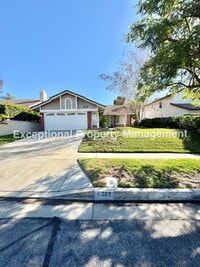 Building Photo - Ready to move in 3 bed 2 bath single story home