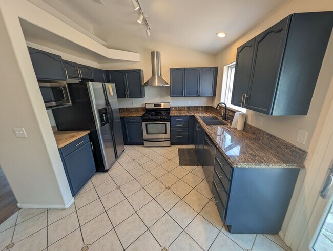 Building Photo - 4839 Lames Dr