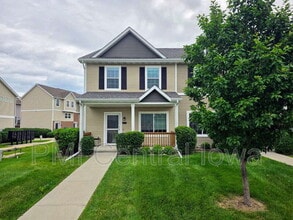 Building Photo - 2316 Hazeltine Pl