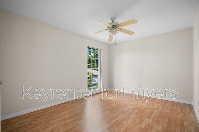 Building Photo - 3291 Prince Edward Island Cir