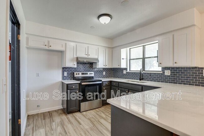 Building Photo - 612 NW 139th St