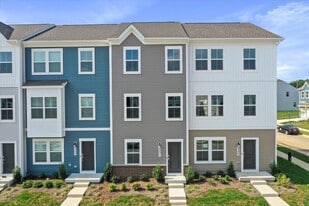 Building Photo - 331 Sandy Bottom Cir