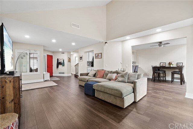 Building Photo - 12530 Wedgwood Cir