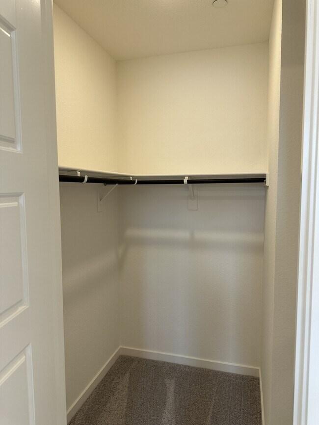 Building Photo - Come Tour This Beautiful Brand New 4-Bedro...