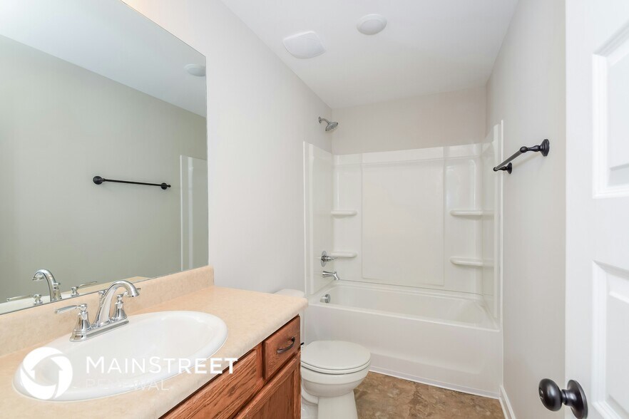 Building Photo - 75 Deer Creek Dr