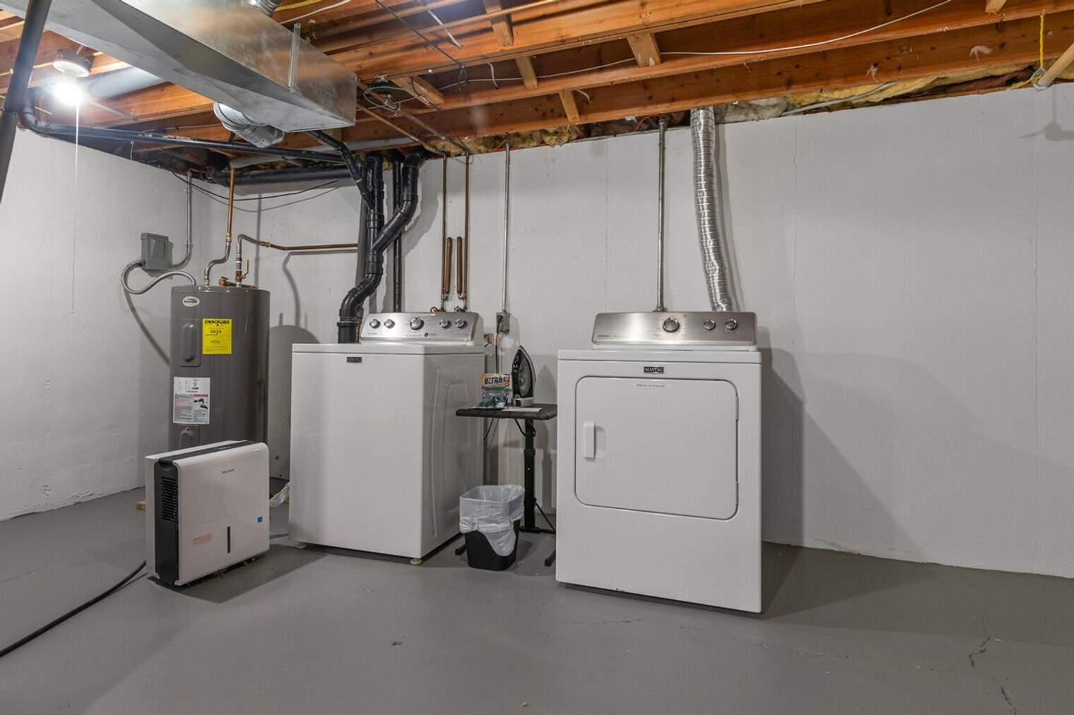 Building Photo - 1800 E Northland Ave