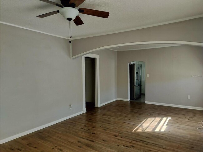 Building Photo - 426 E St