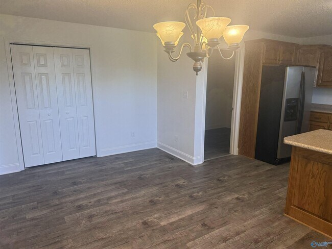 Building Photo - 27764 Gretta Cir