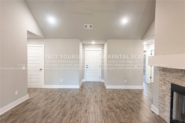 Building Photo - 45 W Pitts St