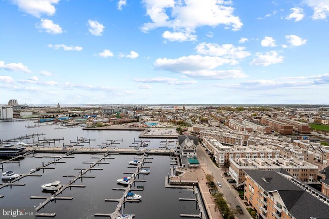Building Photo - 100 Harborview Dr