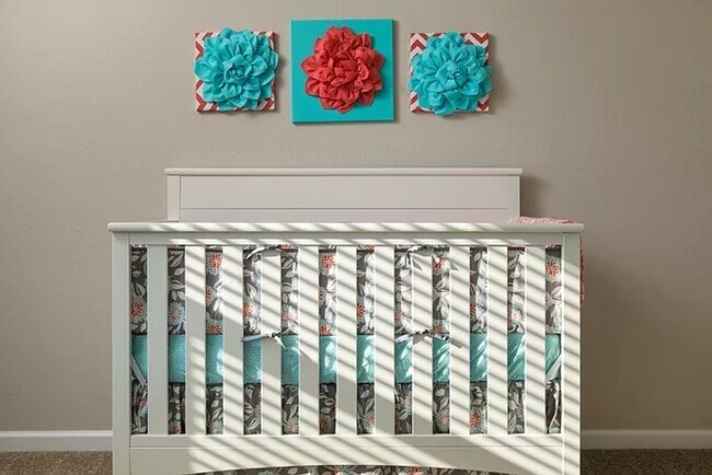 Building Photo - Your Serene Retreat in Kentwood