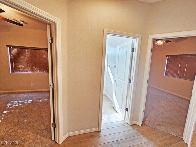 Building Photo - 5375 E La Campana Dr