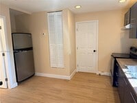 Building Photo - 287 NE 118th Terrace