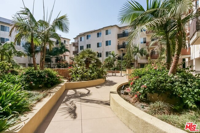 Building Photo - 13200 Pacific Promenade