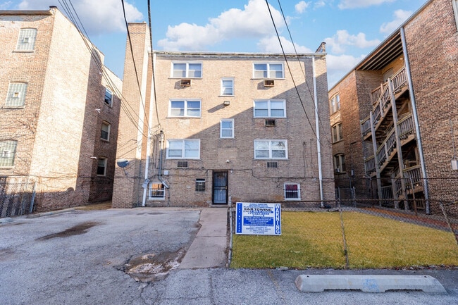 Building Photo - 7718 S Jeffery Blvd