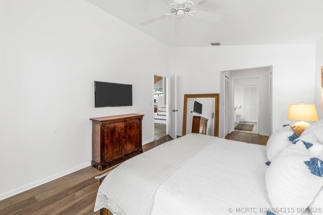 Building Photo - 2650 Fairway Cove Ct