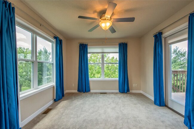 Building Photo - Welcome to your next home!