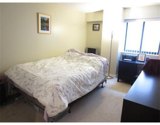 Building Photo - 15 N Beacon St