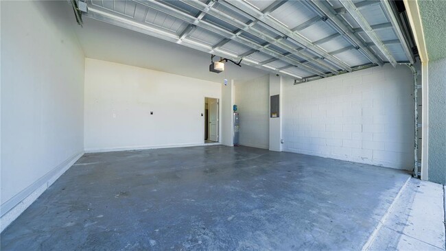Building Photo - 8735 Sportsman Lp