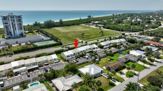 Building Photo - 2707 N Hwy A1A