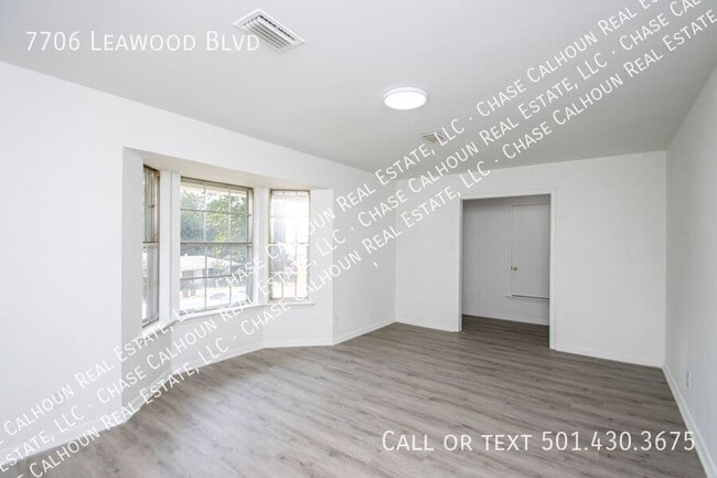 Building Photo - 7706 Leawood Blvd