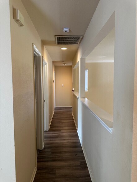 Hallway upstairs - 1728 Shadow Crk