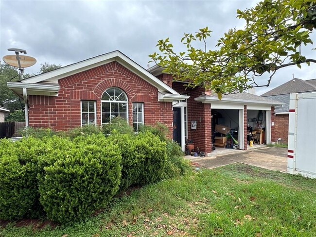 Primary Photo - 3739 Norman Loop