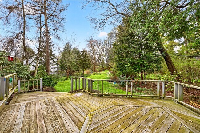 Building Photo - 53 Golfside Pkwy