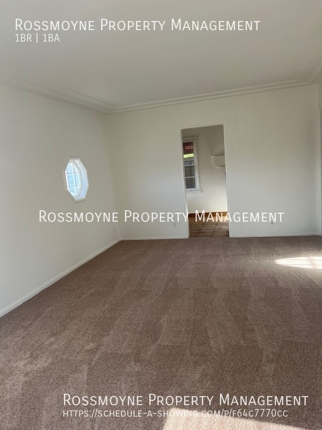 Building Photo - 3022 3/4 Verdugo Rd-