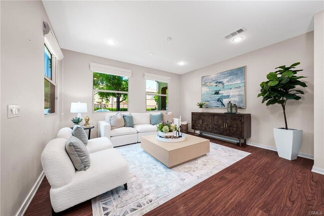Building Photo - 172 Borrego