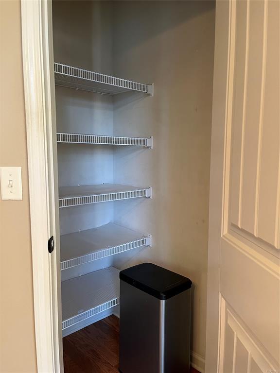 Building Photo - 9085 Black Cherry Trl