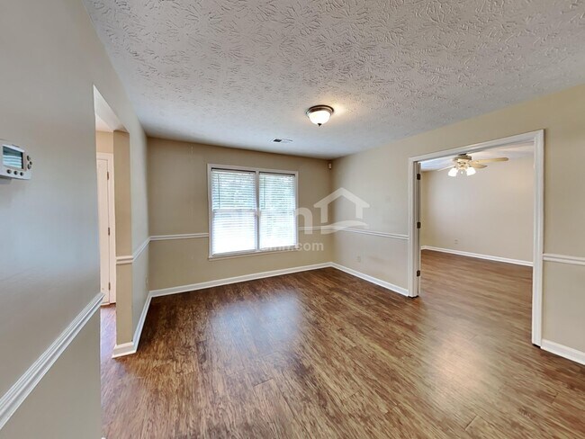 Building Photo - 4854 Green Valley Ct NW