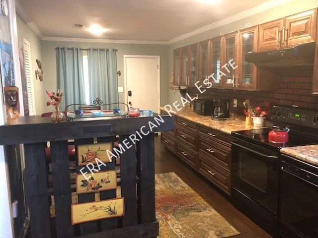 Building Photo - 726 Eglin Pkwy NE