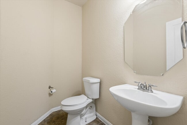 Building Photo - 4519 Countrymeadows Dr