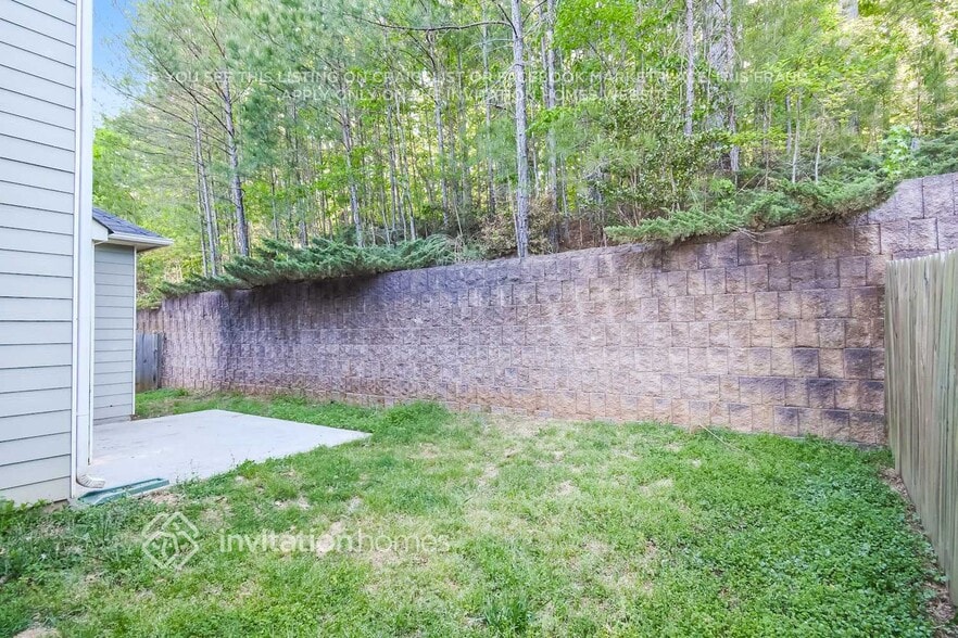Building Photo - 526 Crestmont Ln