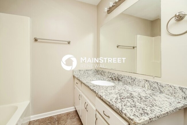 Building Photo - 3 Bedroom Pet-Friendly Home in Antioch, TN with Main Street Renewal