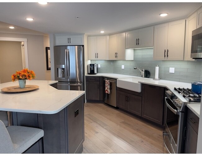 Building Photo - 2075 Lafayette Rd