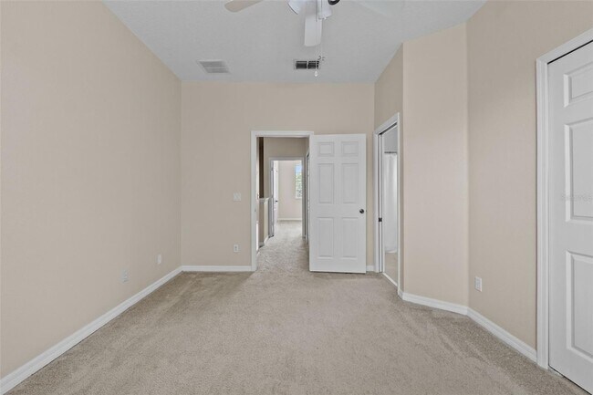 Building Photo - 10325 Manderley Way