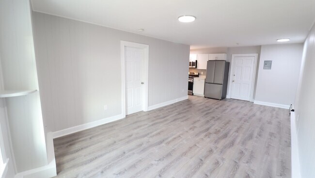 Building Photo - 7 High St