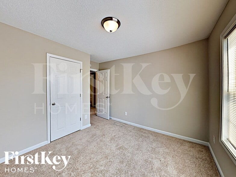 Building Photo - 376 Tuscany Trce