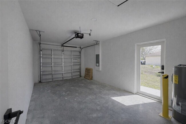 Building Photo - 4529 18th St SW