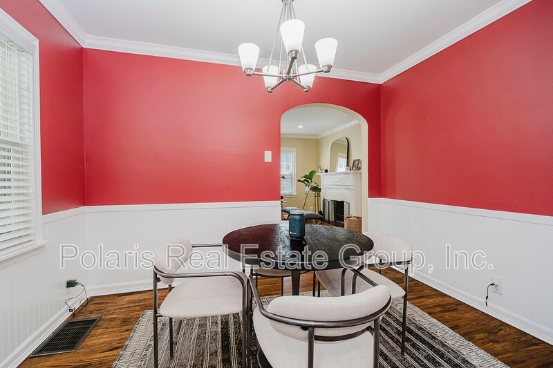 Building Photo - 5916 Crittenden Ave