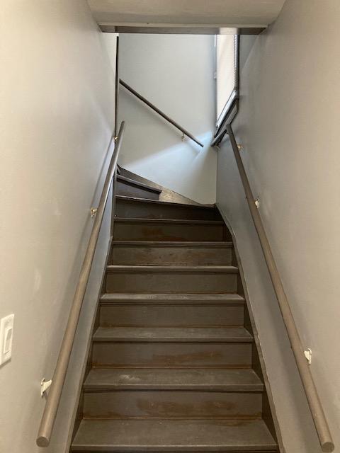 Building Photo - 6142 S Artesian Ave