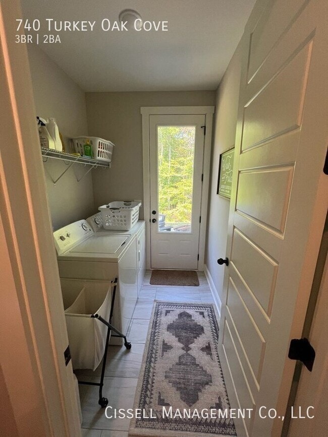 Building Photo - 740 Turkey Oak Cv