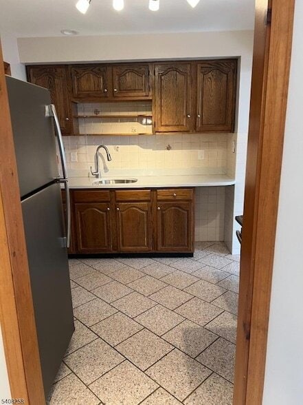 Building Photo - 192 Market St