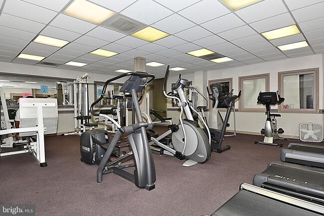 Building Photo - 307 Timberbrook Ct